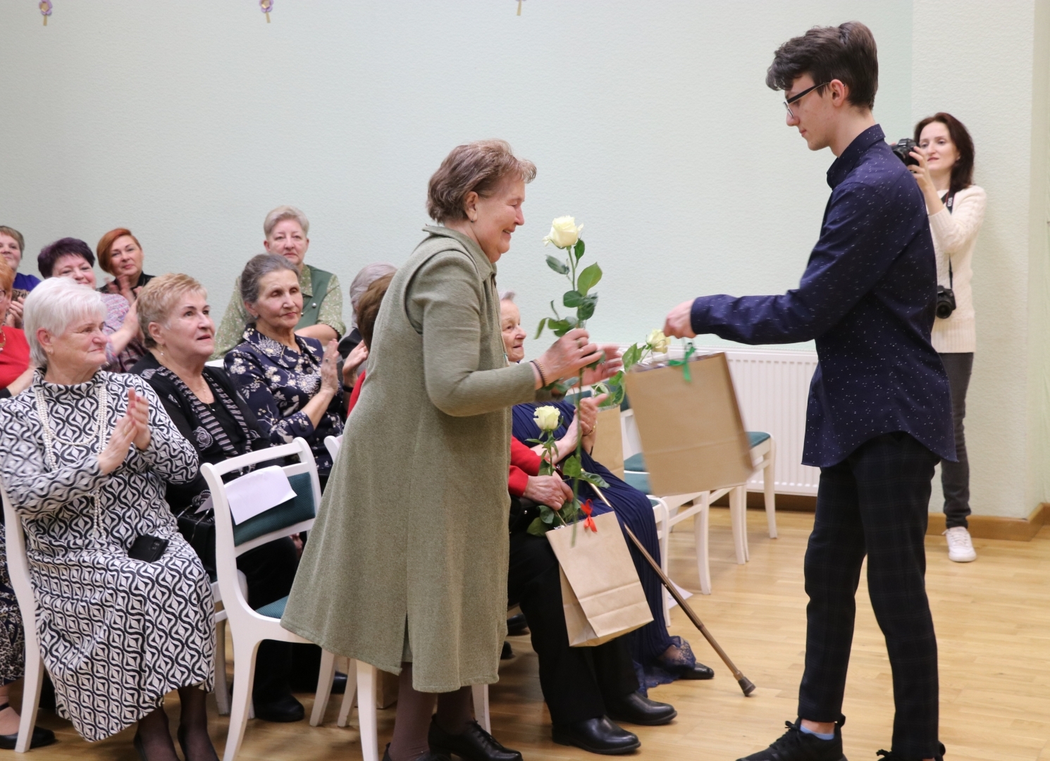 Jaunogres vidusskolai 50