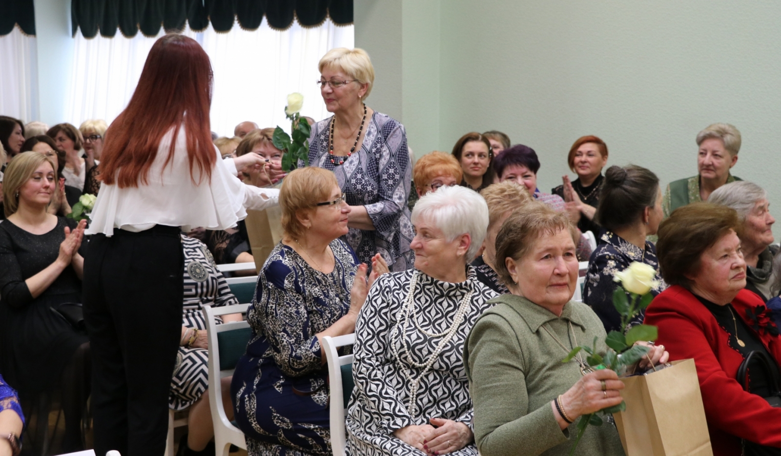 Jaunogres vidusskolai 50