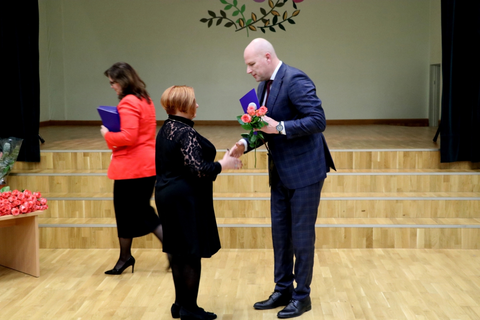 Jaunogres vidusskolai 50