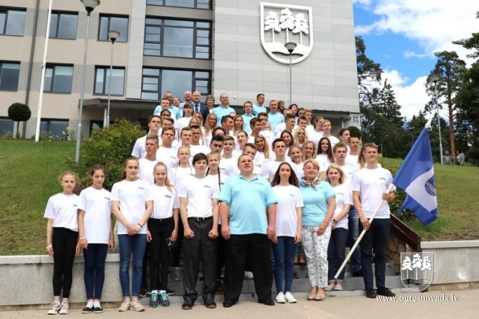 Pašvaldība vēl panākumus novada sportistiem Jaunatnes olimpiādē
