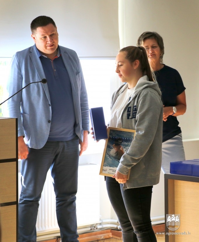 Pašvaldība pateicās sportistiem par sasniegumiem Jaunatnes olimpiādē