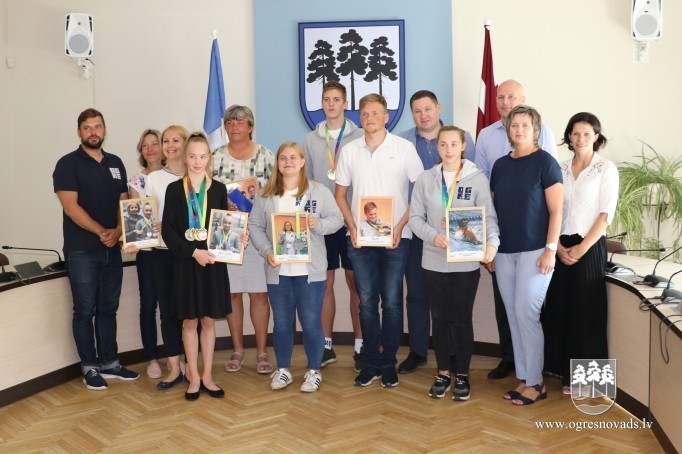 Pašvaldība pateicās sportistiem par sasniegumiem Jaunatnes olimpiādē