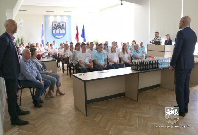 Pašvaldība vēl panākumus novada sportistiem Jaunatnes olimpiādē