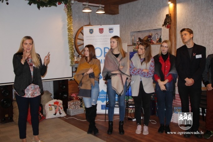 Jaunieši gūst praktiskas zināšanas divu dienu apmācībās
