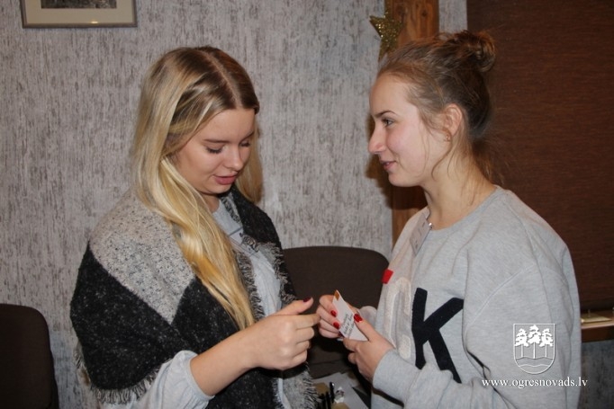 Jaunieši gūst praktiskas zināšanas divu dienu apmācībās
