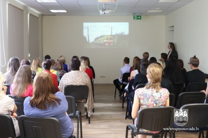 Jaunieši demonstrē savas filmas par Ogres novada pagastiem