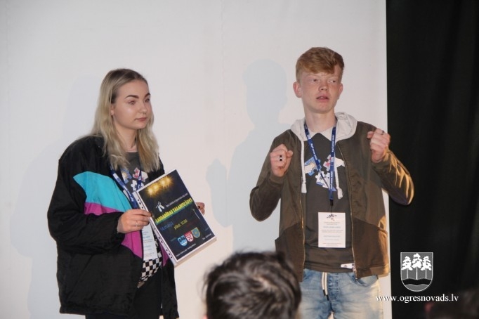 Starpnovadu jauniešu un lēmumpieņēmēju forums “Kopā varam labāk”