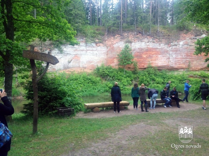 Jauniešu no Igaunijas un Latvijas piedalās vēstures nometnē