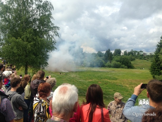Jauniešu no Igaunijas un Latvijas piedalās vēstures nometnē