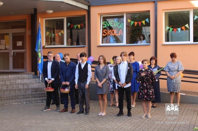 Zinību diena Ogres skolās