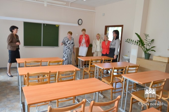 Skolu pieņemšana 2013