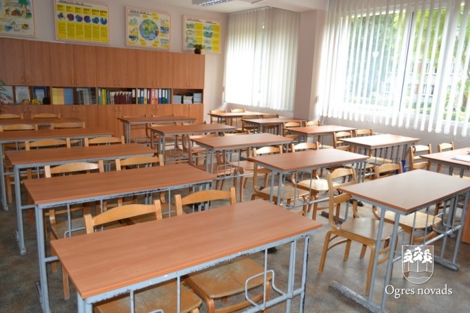 Skolu pieņemšana 2013