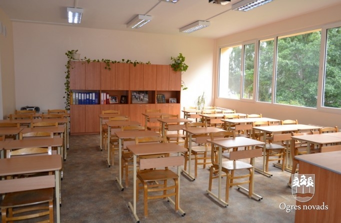 Skolu pieņemšana 2013