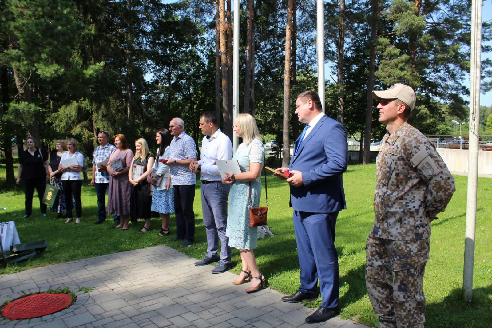Ogres novada pašvaldībai pateicas par ieguldījumu Ukrainas bēgļu uzņemšanā