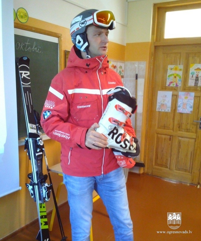 Karjeras nedēļā Ogres novadā piedalījušies 2918 jaunieši