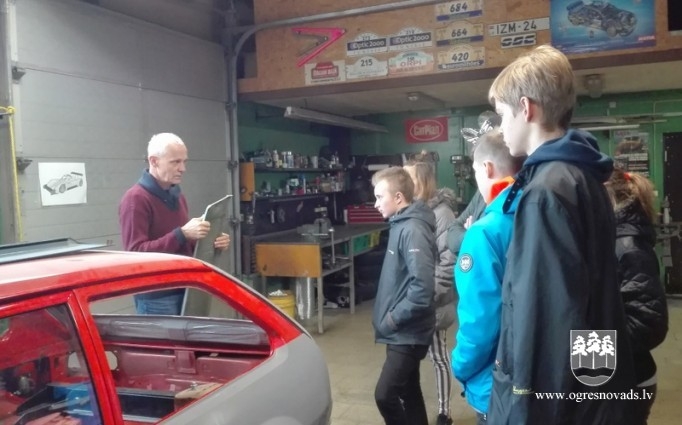 Karjeras nedēļā Ogres novadā piedalījušies 2918 jaunieši