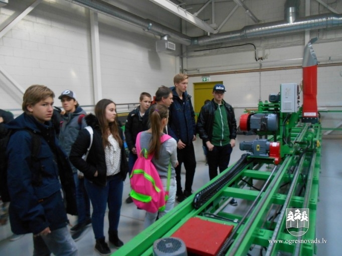 Karjeras nedēļā Ogres novadā piedalījušies 2918 jaunieši