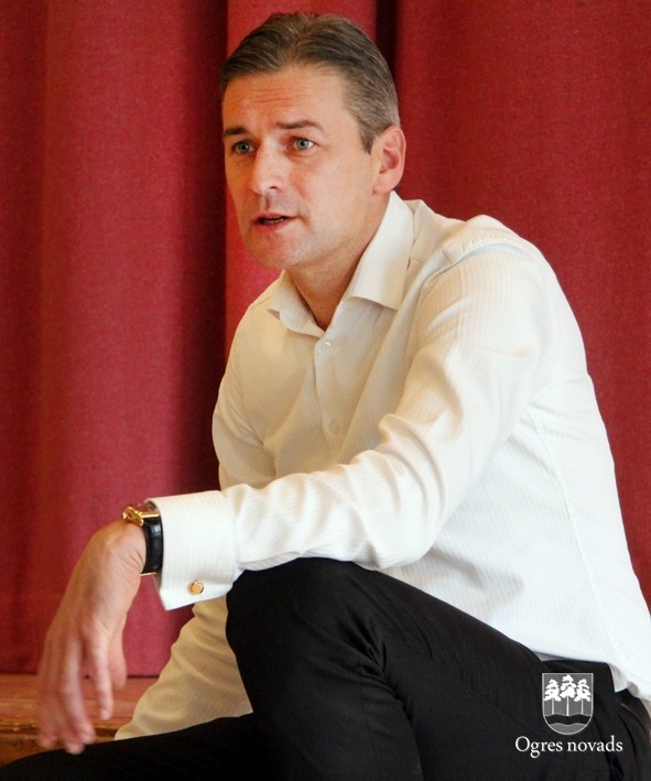 Karjeras nedēļa „Atver karjeras durvis!” Suntažu vidusskolā