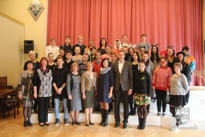 Karjeras nedēļa „Atver karjeras durvis!” Suntažu vidusskolā