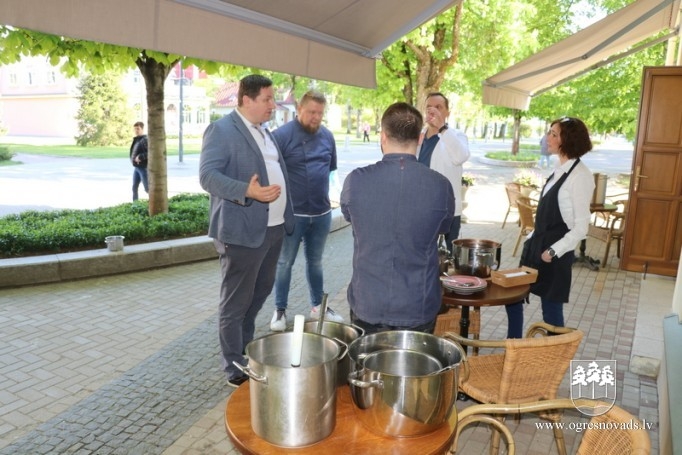 Ogres novada uzņēmēji piedalās akcijā “Katlu revolūcija” (26.05.2020.)