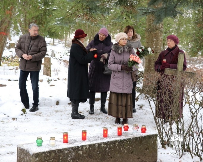 Madlienieši atceras dižo novadnieku