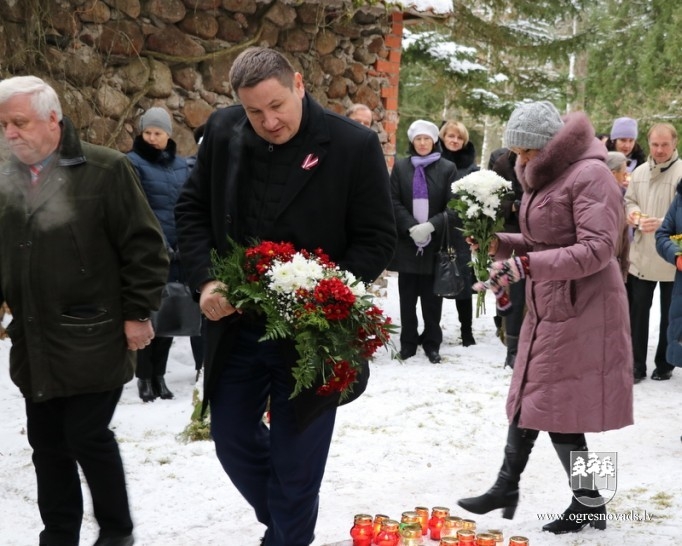 Madlienieši atceras dižo novadnieku