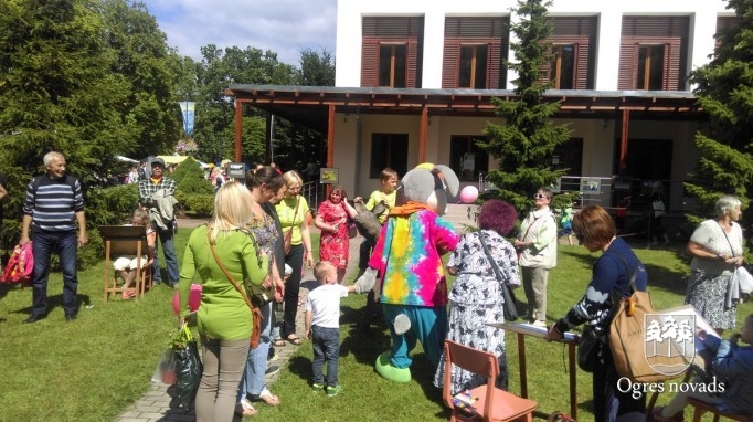 Koka skulptūras Ogres pilsētas svētkos