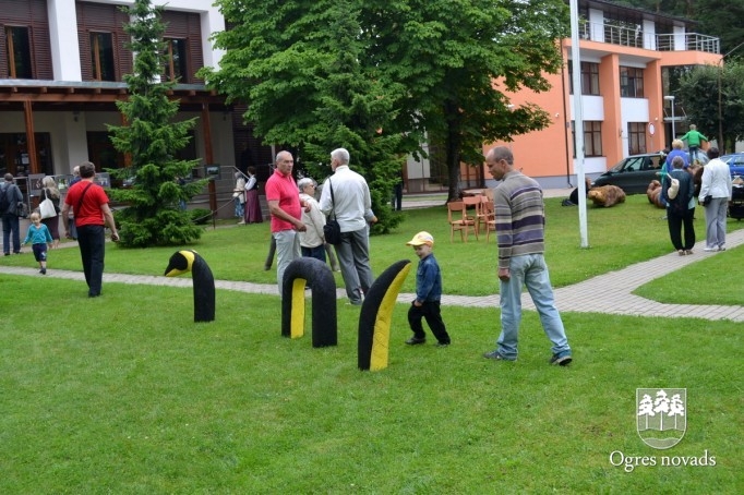 Koka skulptūras Ogres pilsētas svētkos