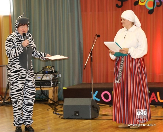 Bērni sadziedas pirmsskolas izglītības iestādē “Riekstiņš”