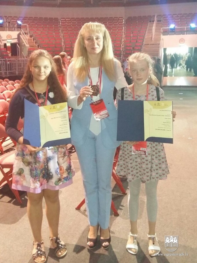 Mūzikas skolas koris izcīna zelta medaļu Eiropas koru olimpiādē