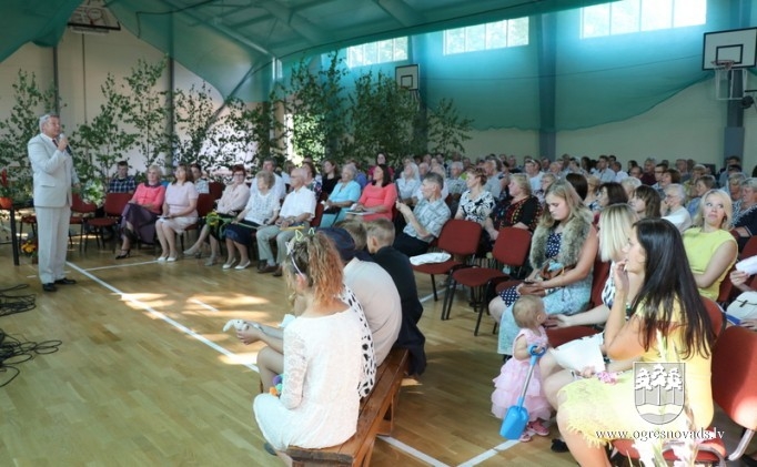 Krapes skola atzīmē 150 gadu jubileju