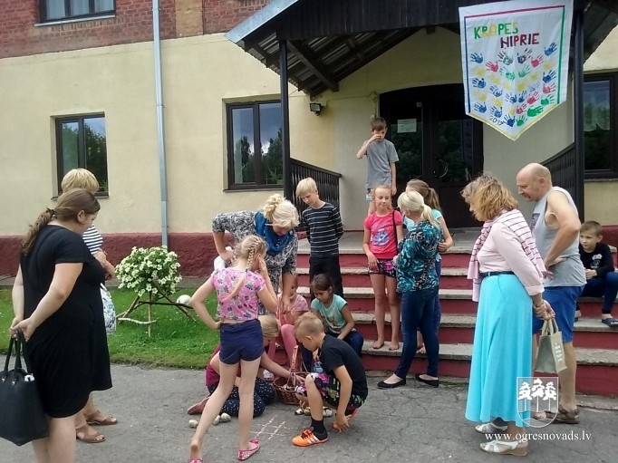 „Krapes ņiprie 2017”– radoši un aktīvi bez mobilā telefona