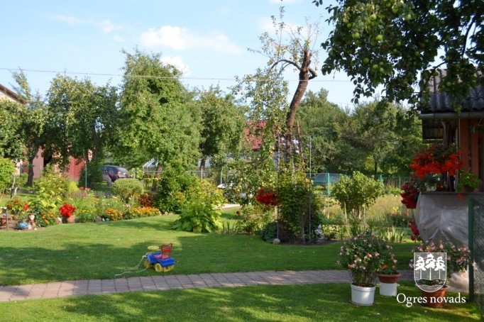 Konkurss "Skaistākais privātmājas dārzs 2013"