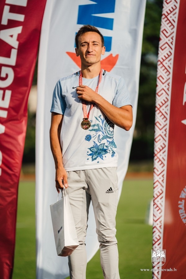 Artūrs Pastors - Latvijas čempions 400m skrējienā