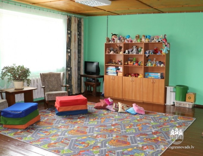 Komisija izvērtē izglītības iestāžu gatavību mācību gadam
