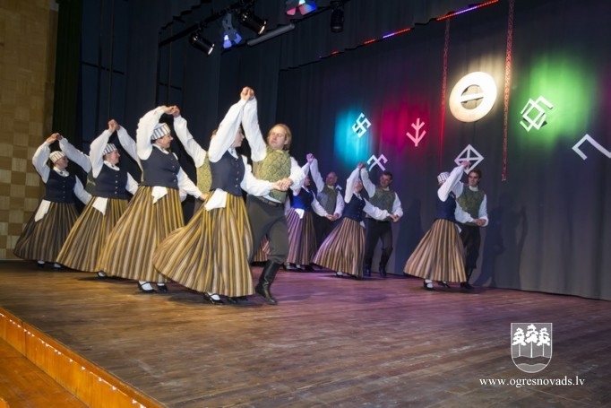 Lauberē atzīmē kultūras nama 30 gadu jubileju. Foto: Elmārs Bulovs
