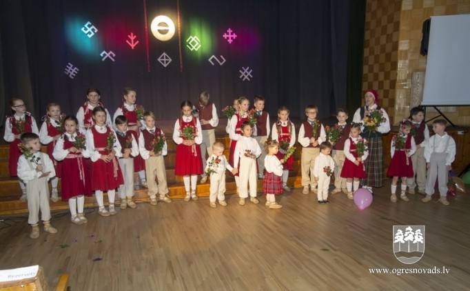 Lauberē atzīmē kultūras nama 30 gadu jubileju. Foto: Elmārs Bulovs