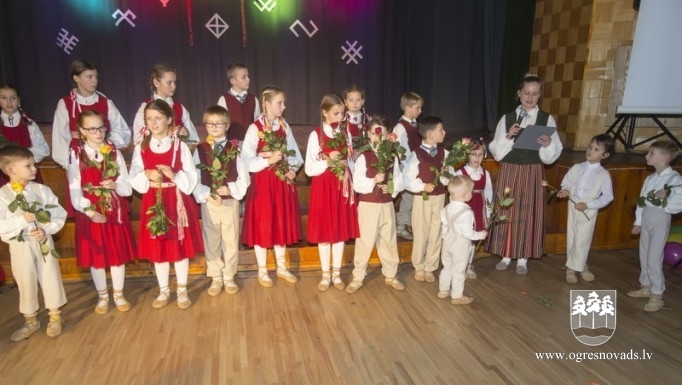 Lauberē atzīmē kultūras nama 30 gadu jubileju. Foto: Elmārs Bulovs