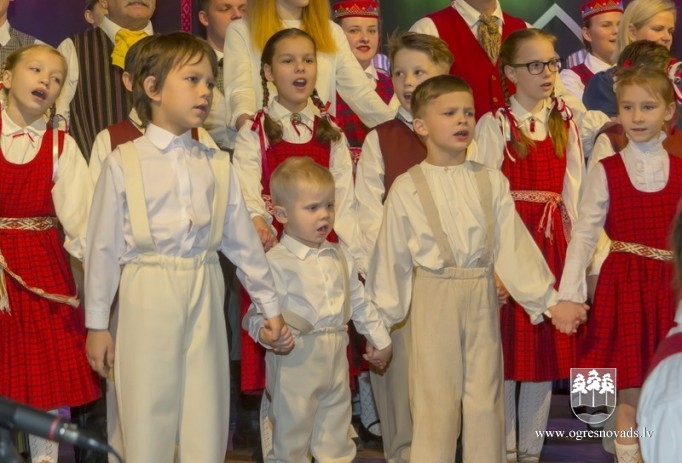 Lauberē atzīmē kultūras nama 30 gadu jubileju. Foto: Elmārs Bulovs