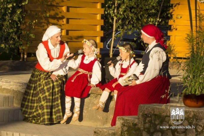 Lauberieši nosvinējuši sava pagasta simtgadi