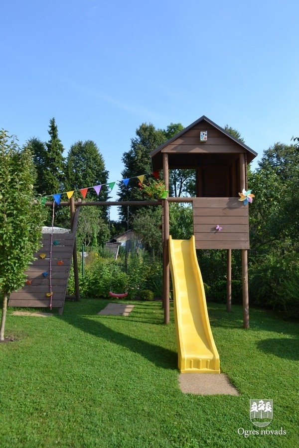 Konkurss "Skaistākais privātmājas dārzs 2013"