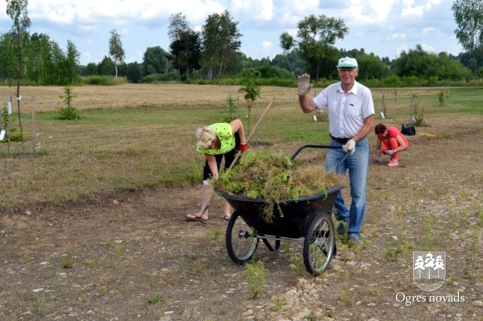 Uz Likteņdārzu - jau piekto reizi!