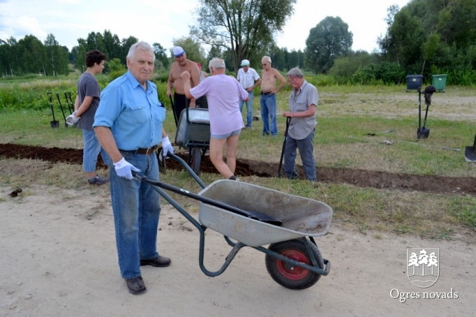 Uz Likteņdārzu - jau piekto reizi!