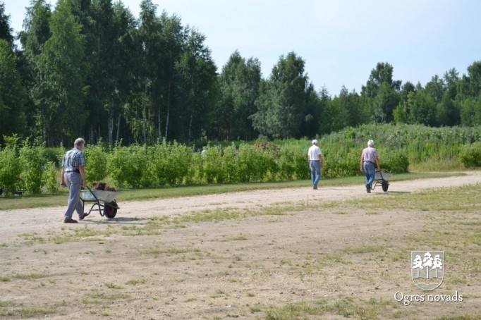 Uz Likteņdārzu - jau piekto reizi!
