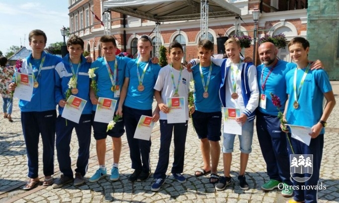Maksims Melikovs Latvijas Jaunatnes vasaras olimpiādē izcīnījis 2. vietu