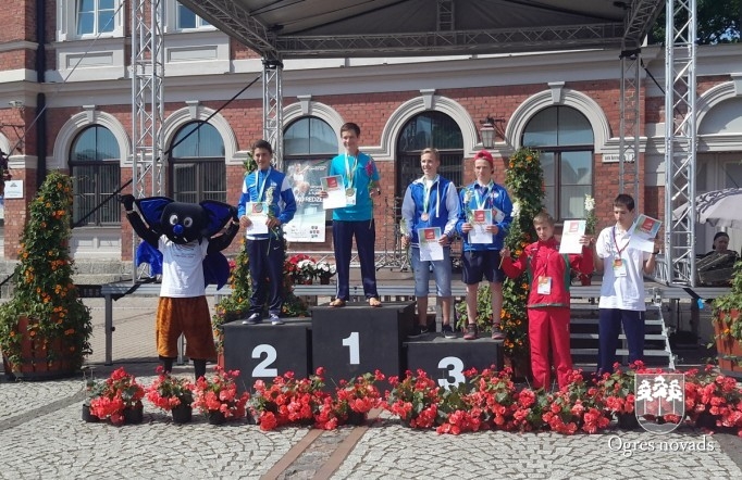 Maksims Melikovs Latvijas Jaunatnes vasaras olimpiādē izcīnījis 2. vietu