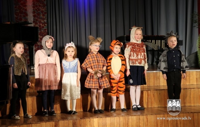 Madlienas mūzikas un mākslas skola atzīmē 30 gadu jubileju