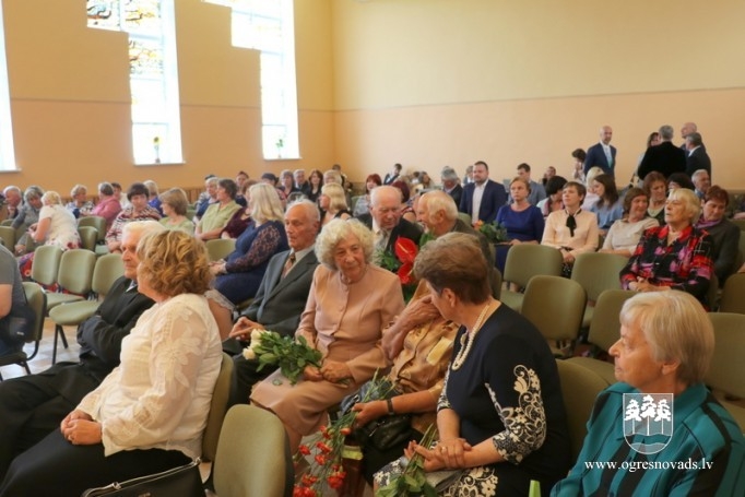 Madlienas vidusskolas 45 gadu svinības