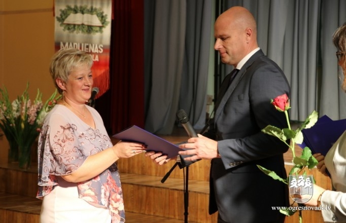 Madlienas vidusskolas 45 gadu svinības