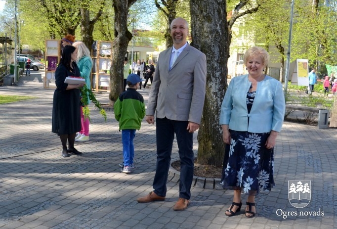 Ogrē notiek Mākslas diena "Mamma māksla"